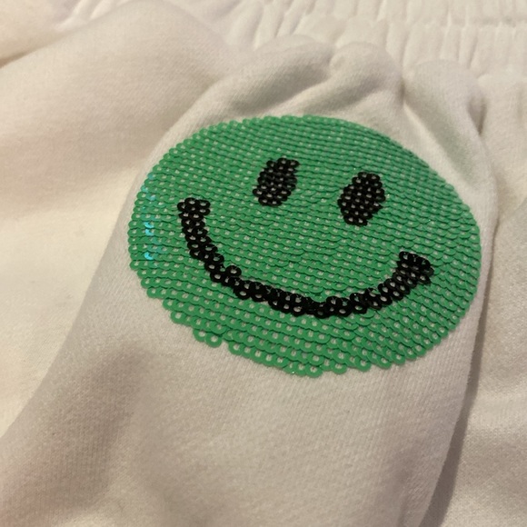 Queen of Sparkles Icon White Shorts Emoji  Sequined Motifs Size SMALL - Picture 4 of 11